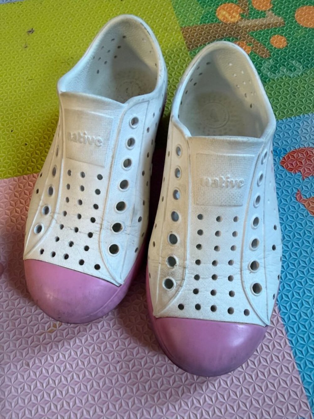Native Jefferson Kids Shoes C11 White Pink Bunny Print Slip On